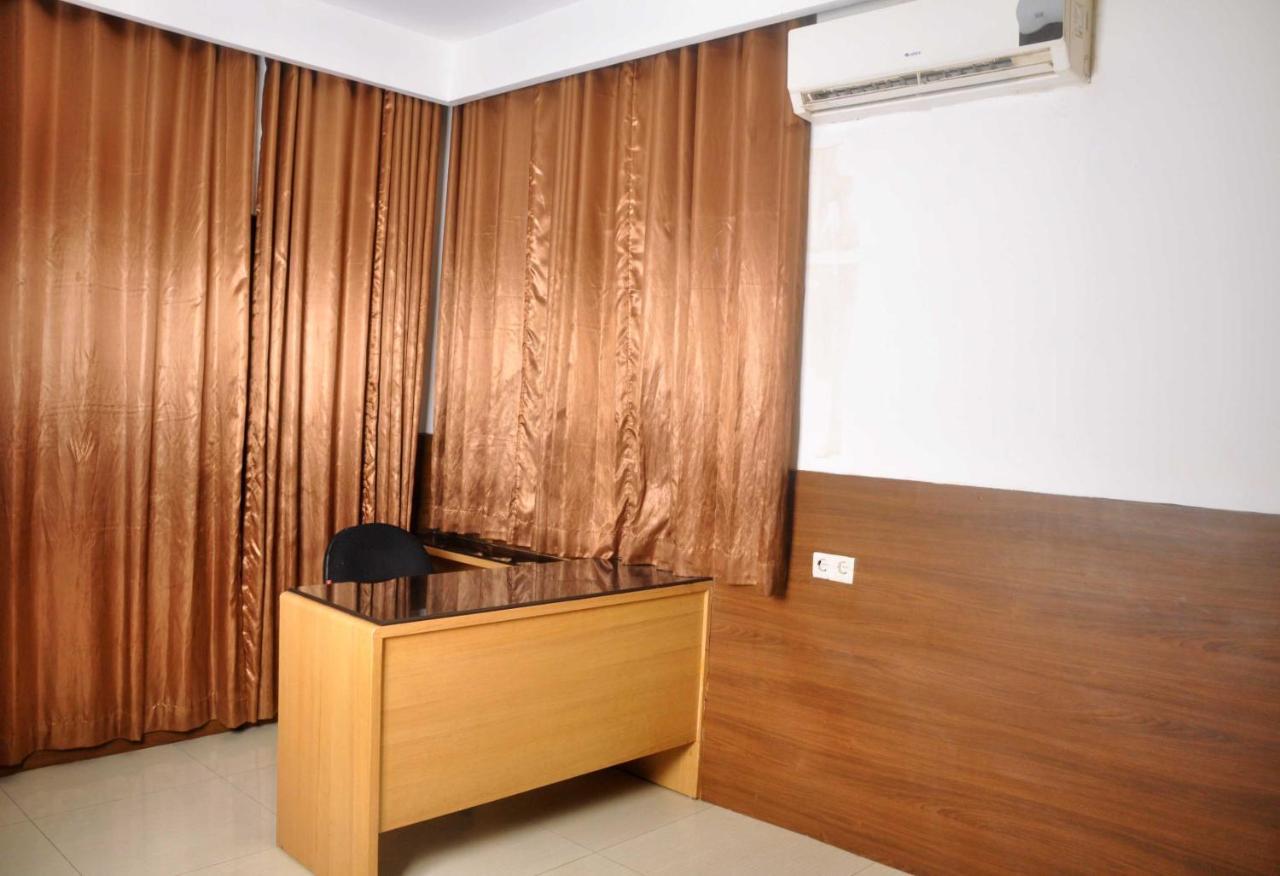 Hotel Ams Penthouse Giacarta Esterno foto